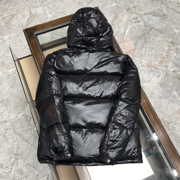 ハイクオリティダウンジャケット着用イメージ